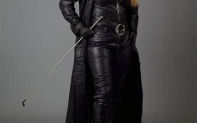 Crafting the Ultimate Dom(me) Persona: Confidence, Control, and Connection