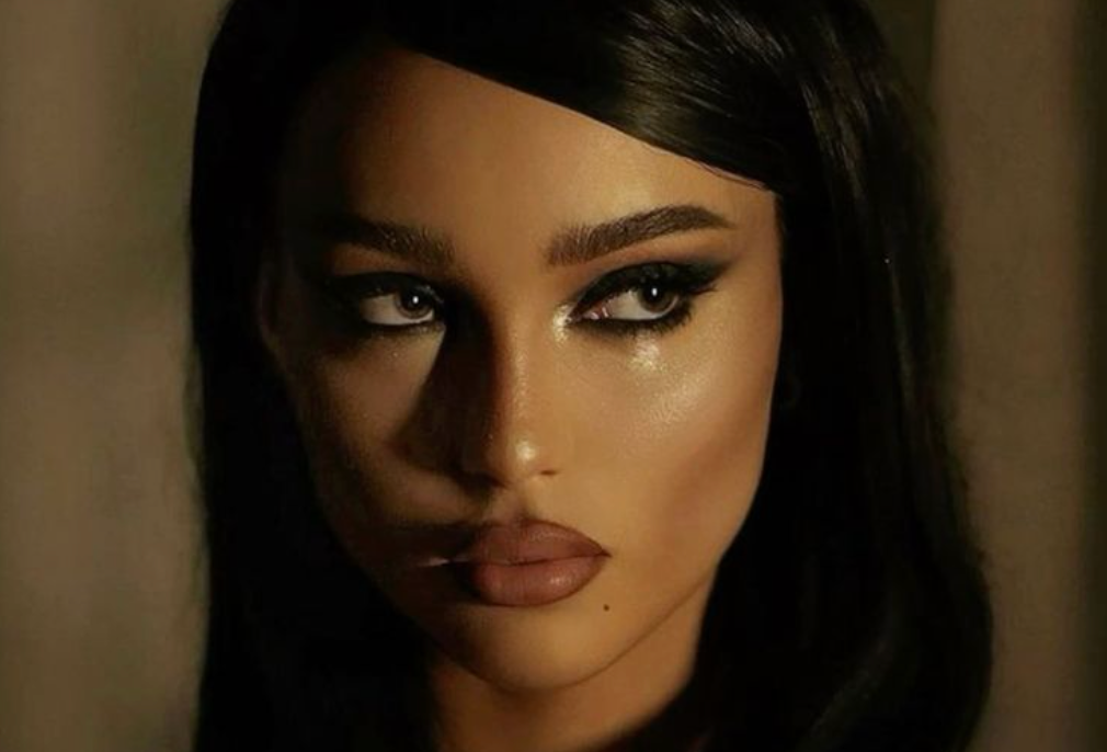 Dominant woman using silence as a form of control